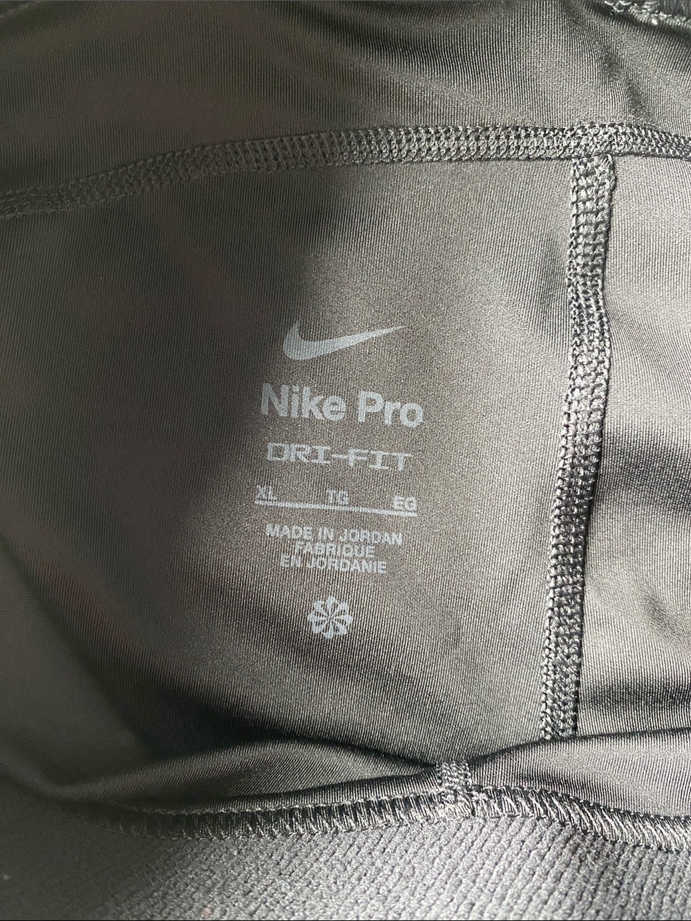 Nike Black Pro Compression Shorts with White Logo - Picture 3 of 6